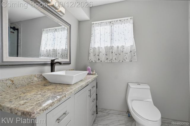 48008 Forbes Drive, Chesterfield Township, MI 48047