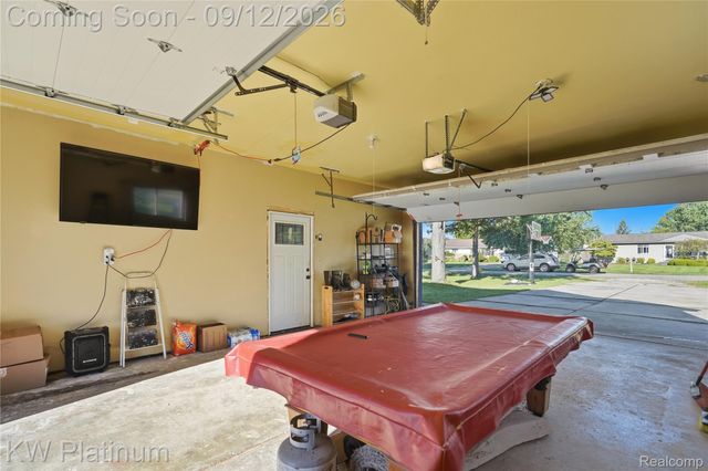 48008 Forbes Drive, Chesterfield Township, MI 48047