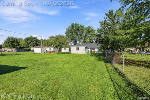 48008 Forbes Drive, Chesterfield Township, MI 48047