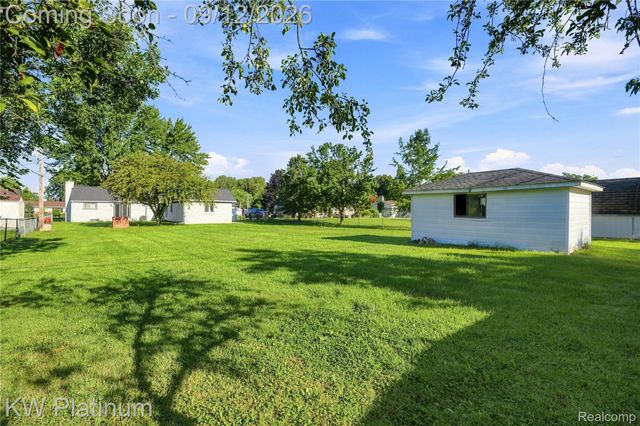 48008 Forbes Drive, Chesterfield Township, MI 48047