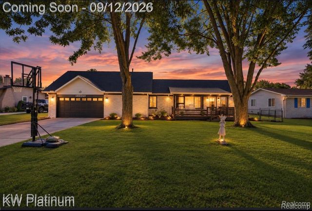 48008 Forbes Drive, Chesterfield Township, MI 48047