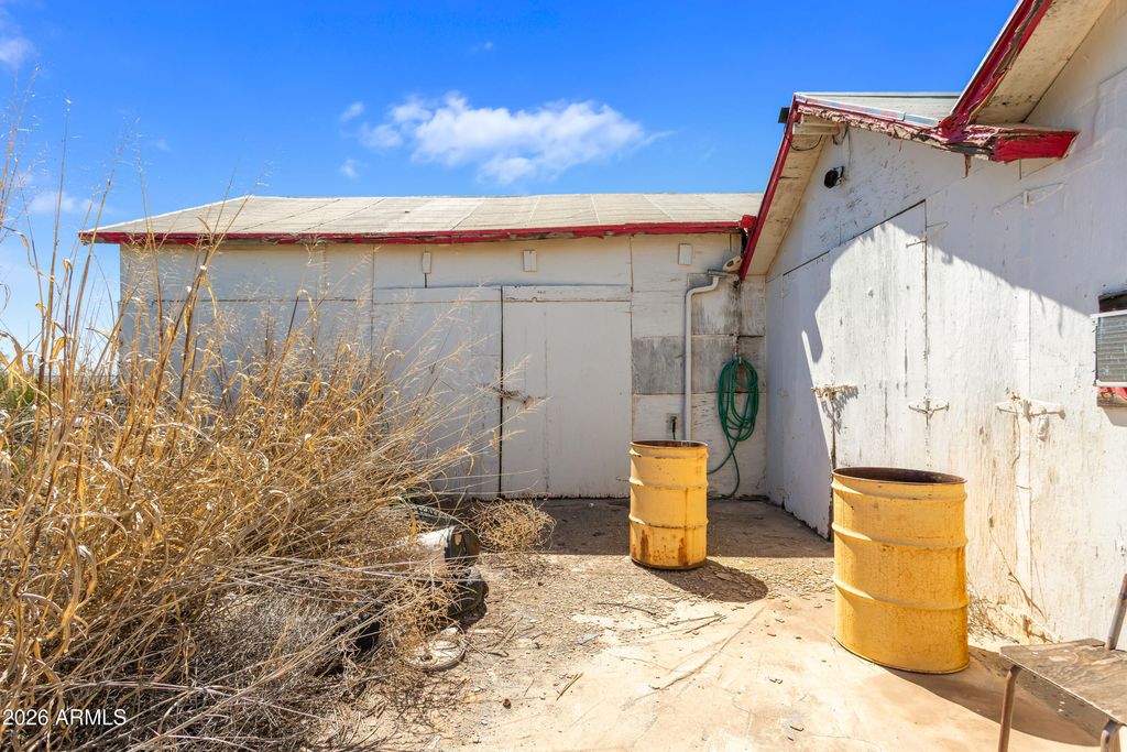 Image 21 of property listing at 3819 W GLEESON Road -, Elfrida, AZ 85610