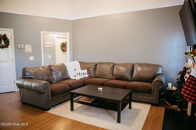 111 Woodcroft Drive, Goldsboro, NC 27534