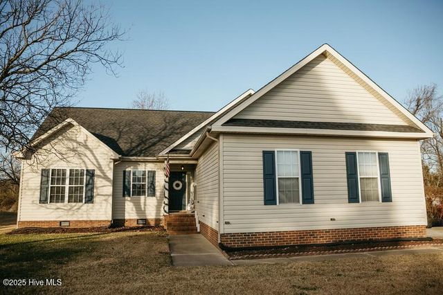 111 Woodcroft Drive, Goldsboro, NC 27534