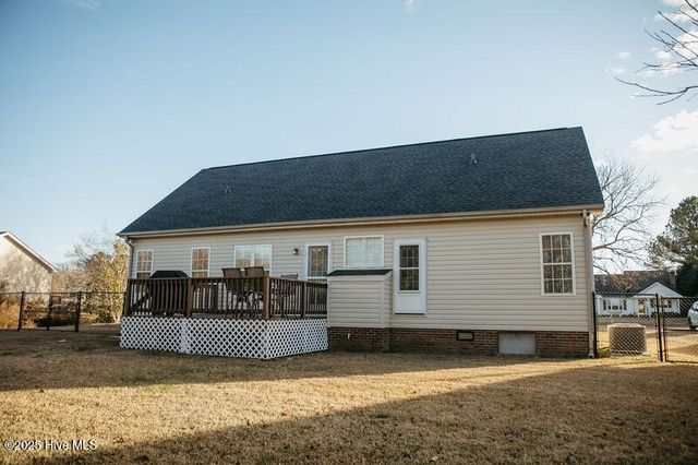 111 Woodcroft Drive, Goldsboro, NC 27534