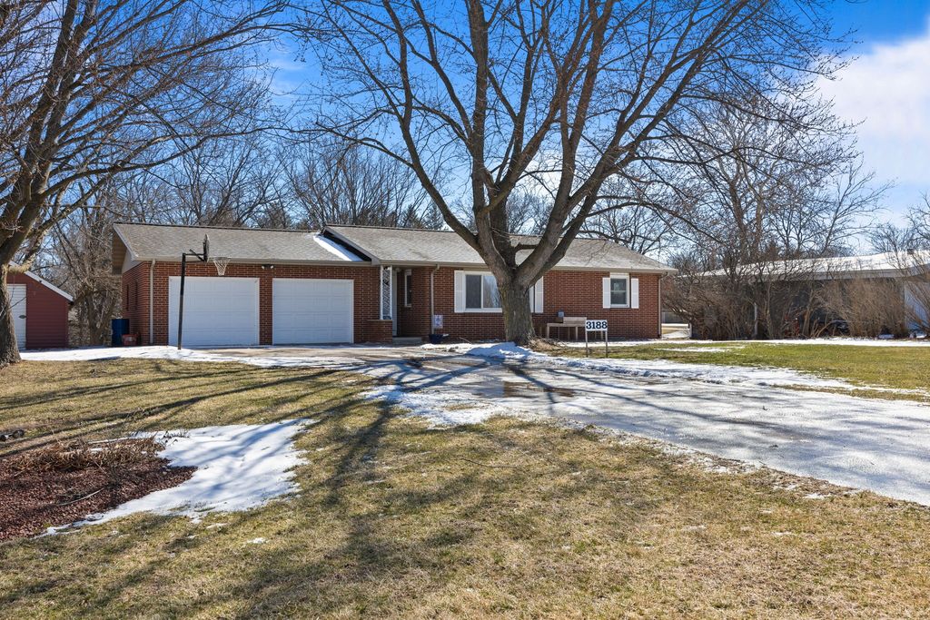3188 S Dakota Avenue, Ames, IA 50014