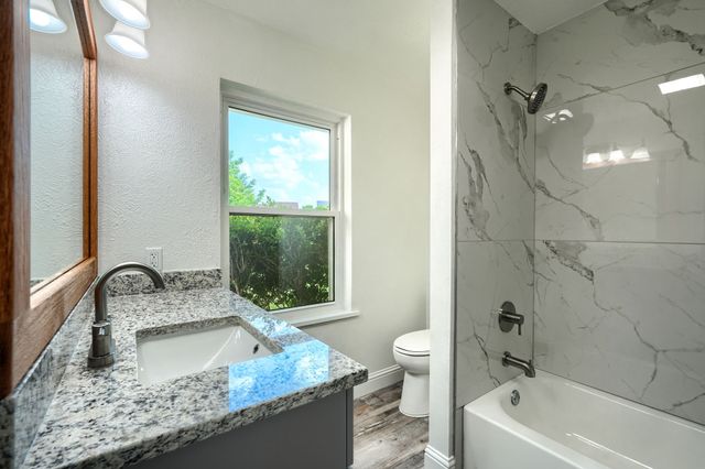 557 Trailcrest Drive, Garland, TX 75043