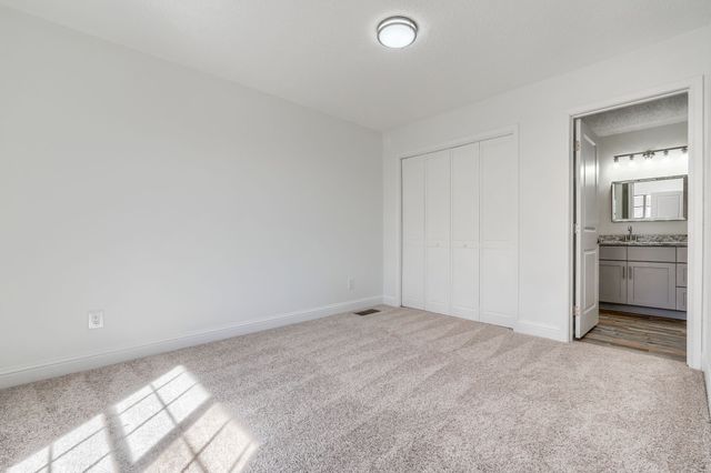 557 Trailcrest Drive, Garland, TX 75043