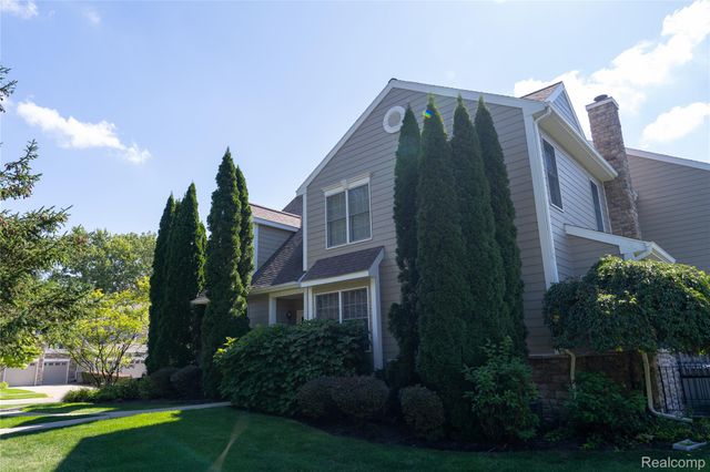 26461 Fieldstone Drive 29, Novi, MI 48374