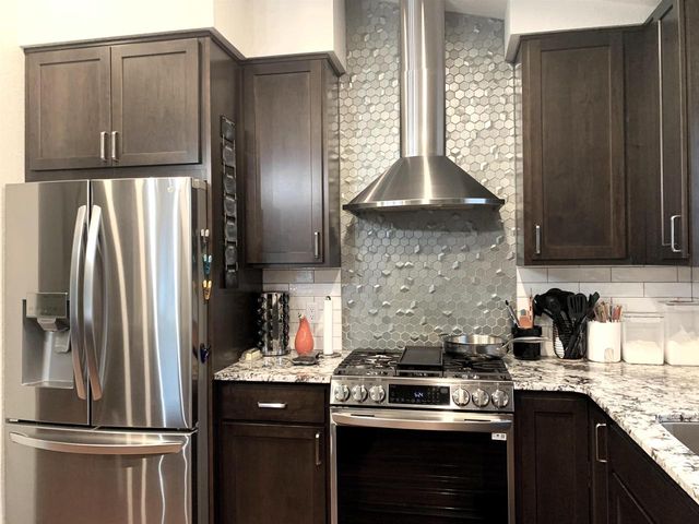 212 Ridgeview Lane, Columbus, WI 53925