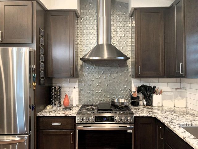 212 Ridgeview Lane, Columbus, WI 53925