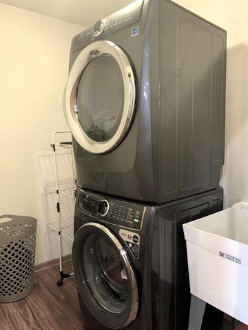 212 Ridgeview Lane, Columbus, WI 53925