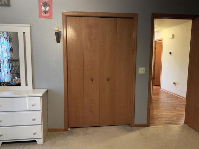 212 Ridgeview Lane, Columbus, WI 53925