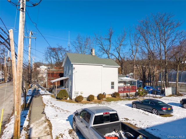 101 N Clinton Street, Poughkeepsie, NY 12601