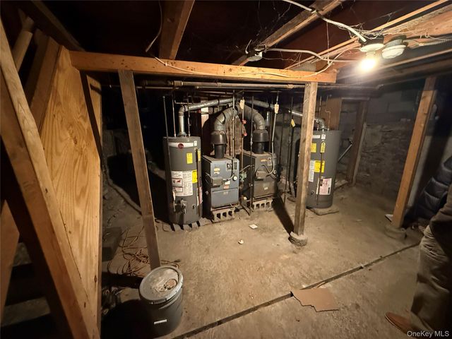 101 N Clinton Street, Poughkeepsie, NY 12601