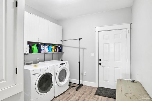 2549 Santa Rosa Dr, Lillian, AL 36549