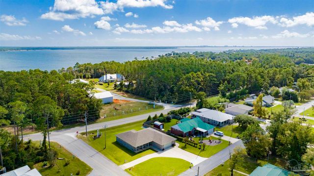 2549 Santa Rosa Dr, Lillian, AL 36549