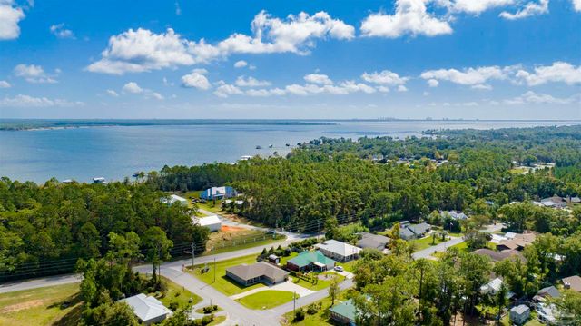 2549 Santa Rosa Dr, Lillian, AL 36549