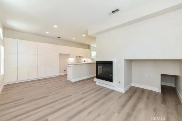 12 Palagonia Aisle, Irvine, CA 92606