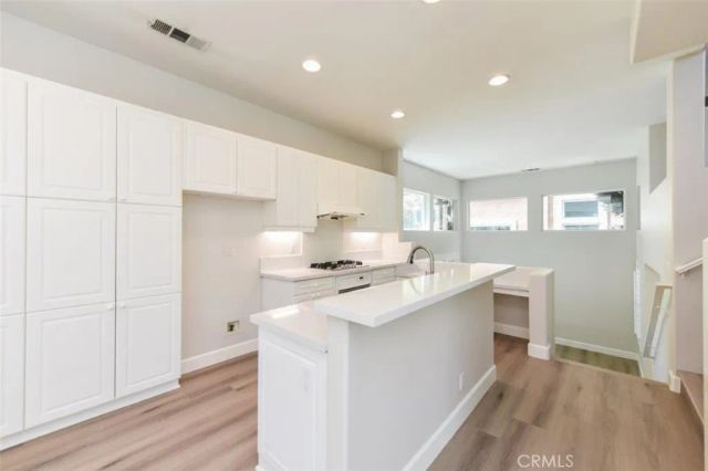 12 Palagonia Aisle, Irvine, CA 92606