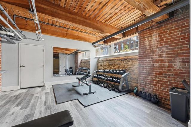 308 W 8th Street 204, Kansas City, MO 64105