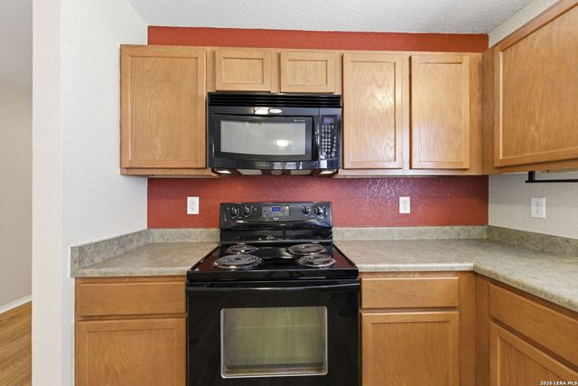 213 Cactus Patch, Selma, TX 78154