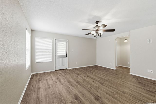 213 Cactus Patch, Selma, TX 78154