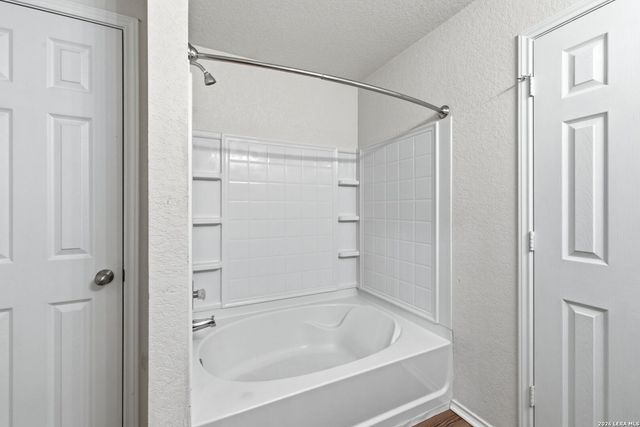 213 Cactus Patch, Selma, TX 78154