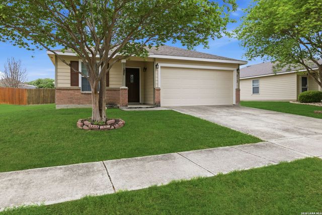 213 Cactus Patch, Selma, TX 78154