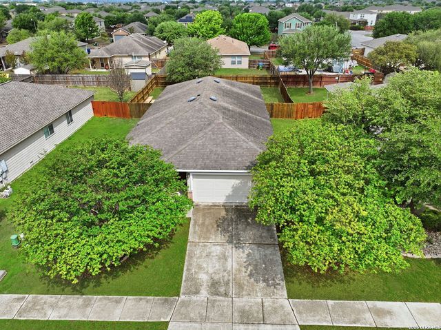 213 Cactus Patch, Selma, TX 78154