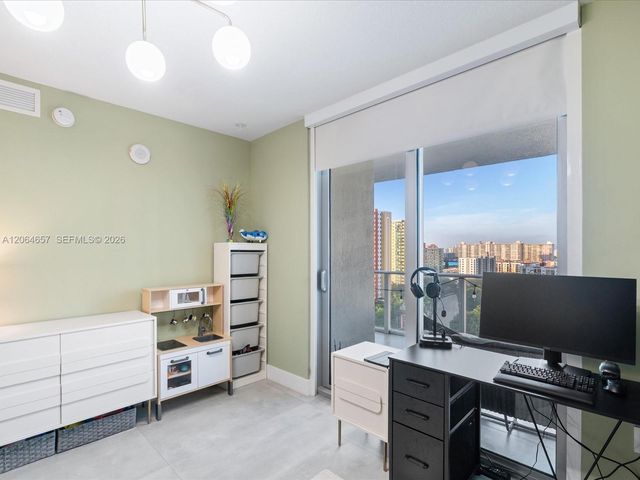 300 Sunny Isles Blvd 4-1405, Sunny Isles Beach, FL 33160