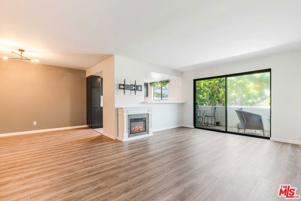 5000 S Centinela Avenue 344, Los Angeles, CA 90066