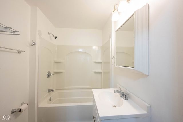 1738 Thaddeus Street, Indianapolis, IN 46203