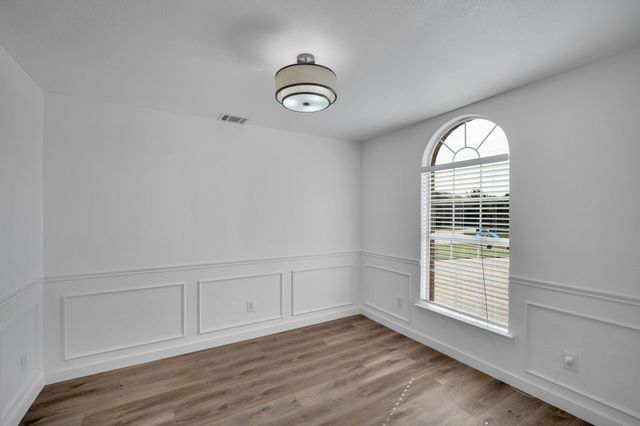 309 Shadow Bend Drive, Red Oak, TX 75154