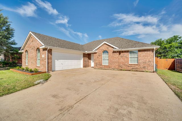 309 Shadow Bend Drive, Red Oak, TX 75154