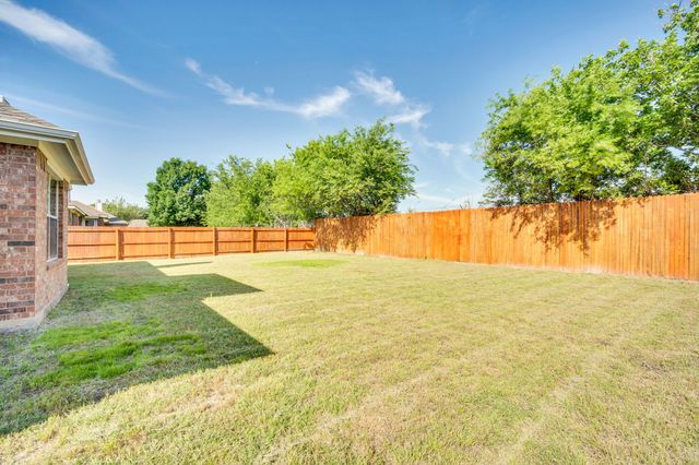 309 Shadow Bend Drive, Red Oak, TX 75154