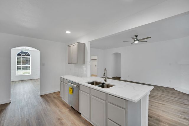 309 Shadow Bend Drive, Red Oak, TX 75154