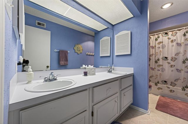 1429 Bowsprit Point, Willis, TX 77318