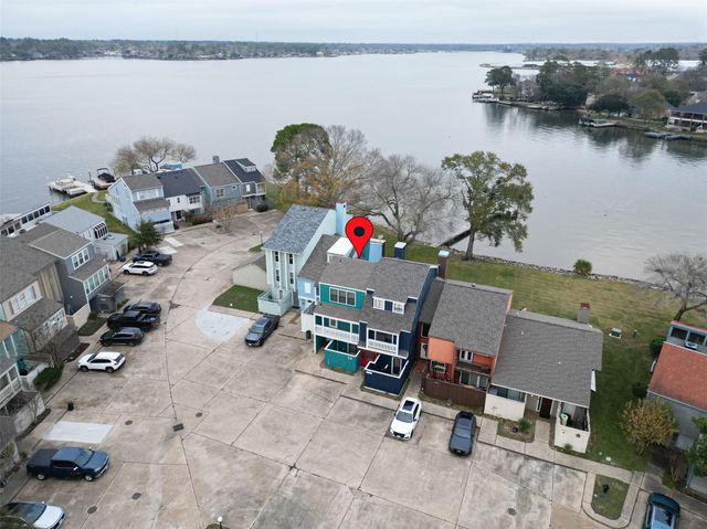 1429 Bowsprit Point, Willis, TX 77318