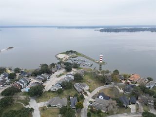 1429 Bowsprit Point, Willis, TX 77318