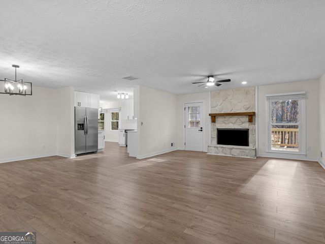 8228 Lullwater Court, Jonesboro, GA 30236