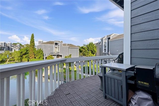 20122 Bayfront 206, Huntington Beach, CA 92646