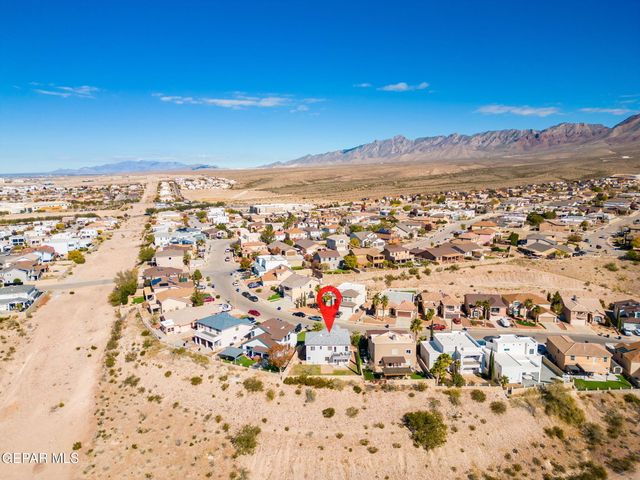 1611 PLAYA DEL SOL Street, El Paso, TX 79911