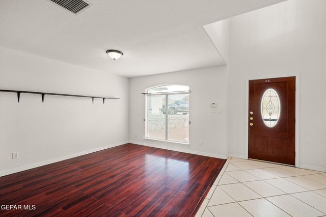 1611 PLAYA DEL SOL Street, El Paso, TX 79911