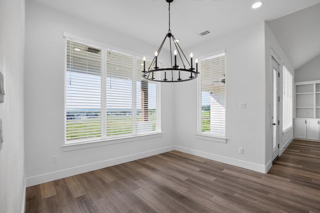 1040 Agnes N, Springtown, TX 76082