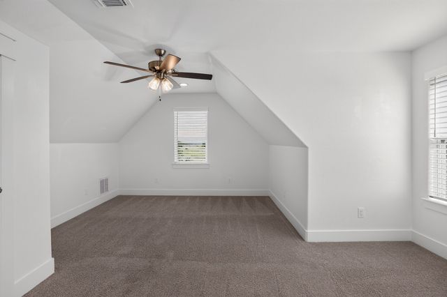 1040 Agnes N, Springtown, TX 76082