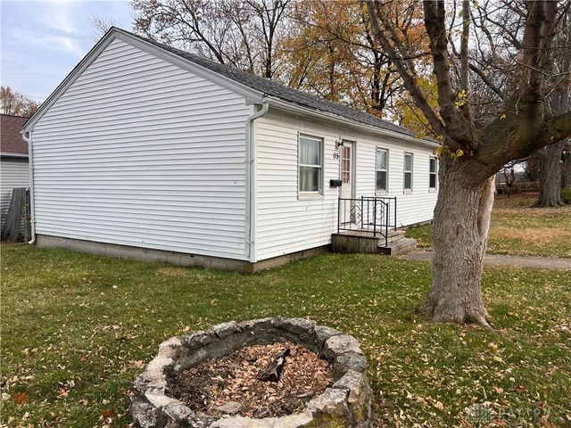 115 E Mclaughlin Avenue, Fairborn, OH 45324