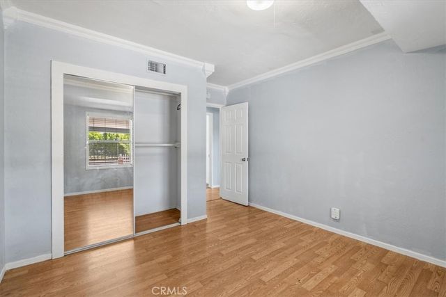 15701 Tuba, North Hills, CA 91343