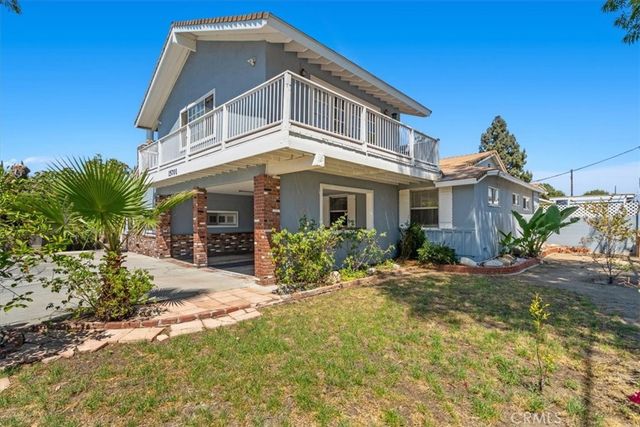 15701 Tuba, North Hills, CA 91343