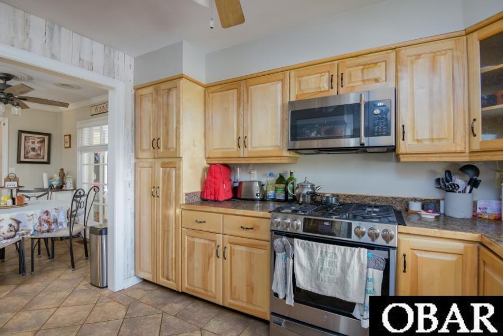 Image 24 of property listing at 173 Creefs Ridge Road Lot 13, Manteo, NC 27954